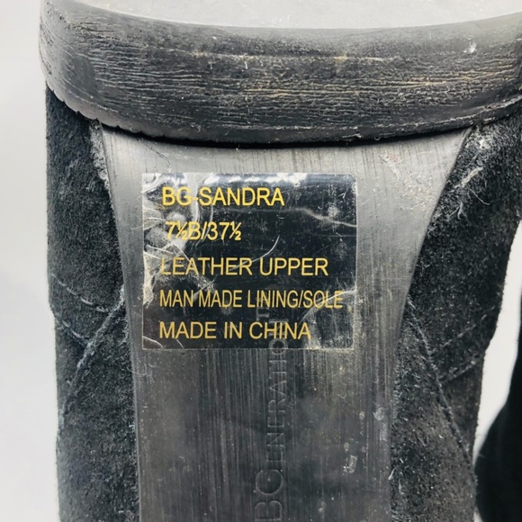 BCBGeneration Black Velvet Suede Stiletto Booties 4.5” Heel Size 7.5B BG-Sandra - Picture 16 of 16